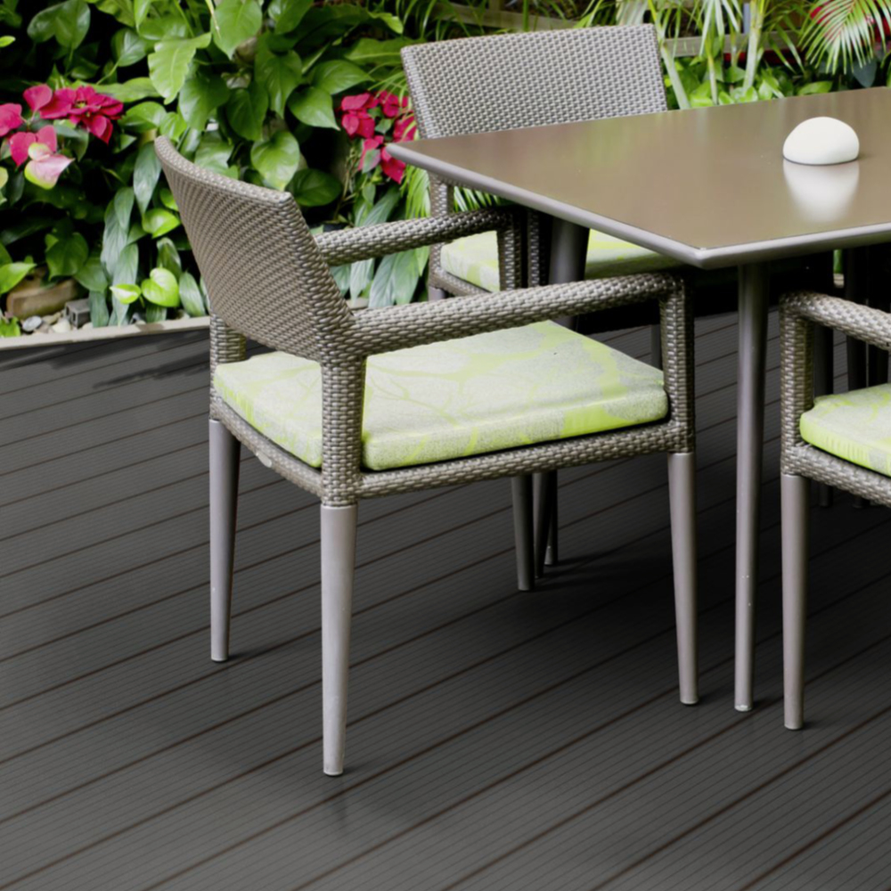 Terrassendiele SOLID gerillt/genutet dunkelgrau – Bild 4