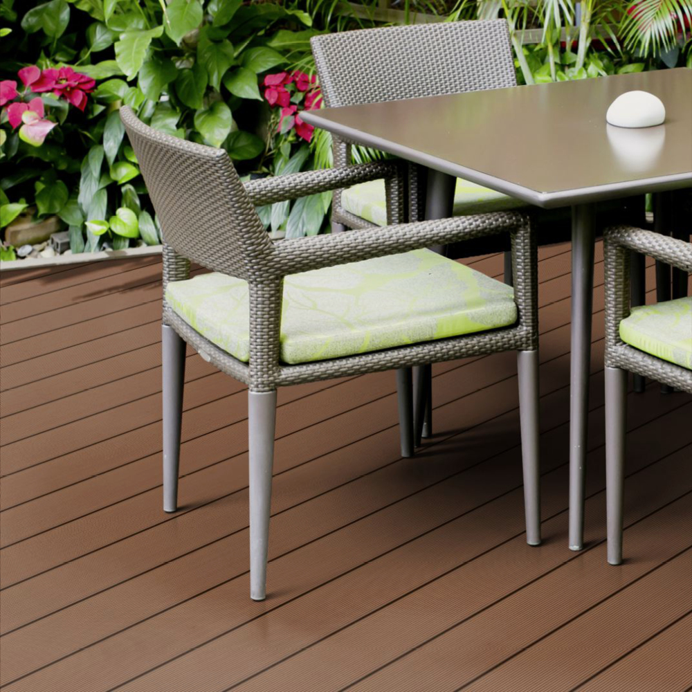 Terrassendiele WPC Holo 4, hellbraun – Bild 2