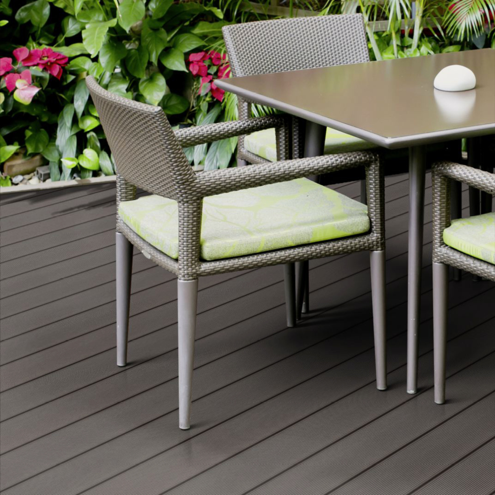 Terrassendiele WPC Holo 4, hellgrau – Bild 5